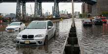 Extremer Regen legt New York lahm