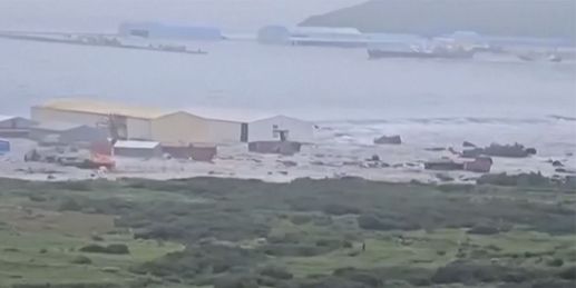 Tsunami im Pazifik nach schwerem Erdbeben in Kamtschatka