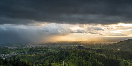 Schauer- und Gewitterwolken machen der Sonne Platz