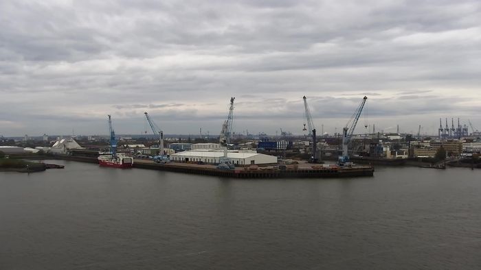 WebCamHamburg - HafenCity NEW WORK Harbour