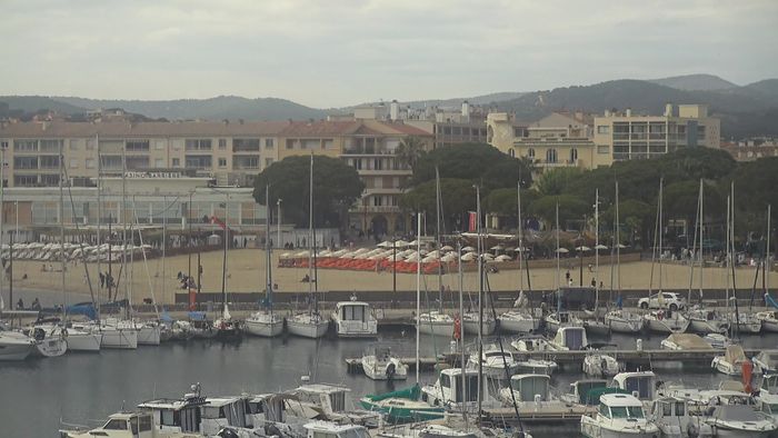 HD Live Webcam Sainte-Maxime - Côte d'Azur - Plage de Centre Ville