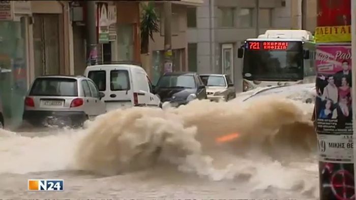 Tödliches Unwetter in Athen