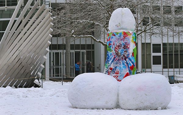 Schnee-Penis in Kempten