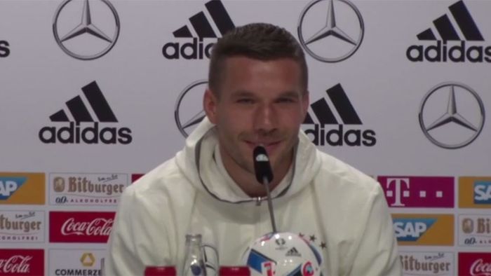 Podolski Uber Low 80 Prozent Kraulen Sich Die Eier Wetter Com