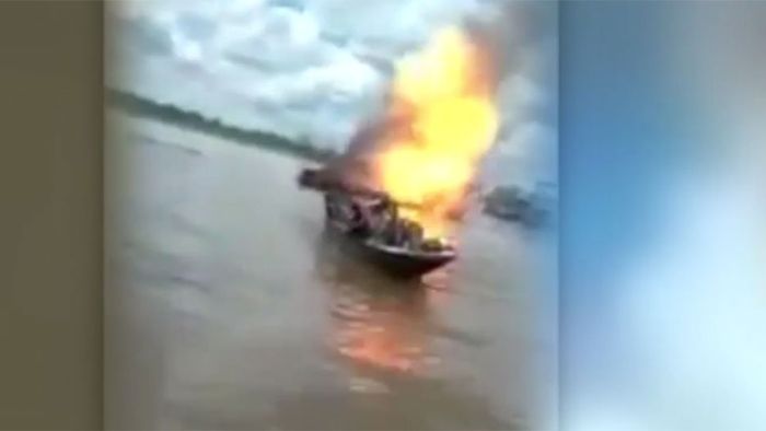 Amazonas-Schiff explodiert! Tote in Peru