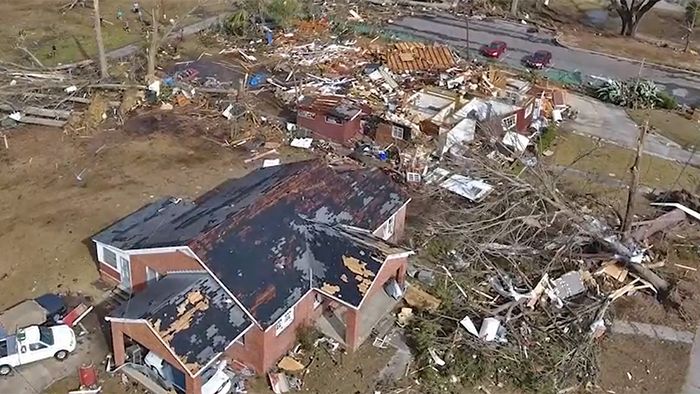 Tornadoserie und Starkregen: 20 Tote in den USA