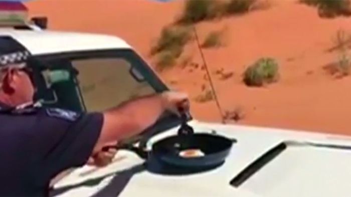 Hitze in Australien: Polizist brät Spiegelei auf Motorhaube