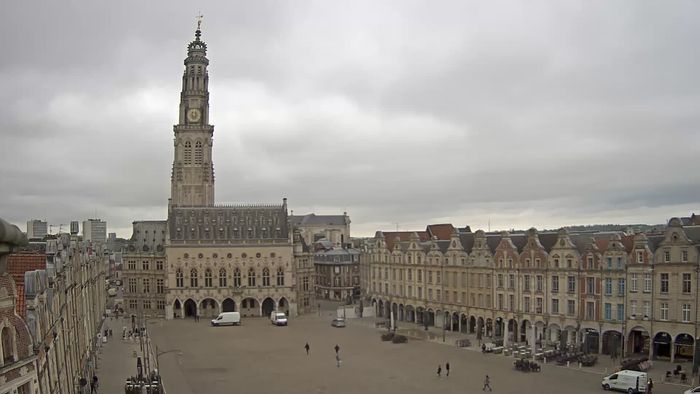 HD Live Webcam Arras - Place des Héros
