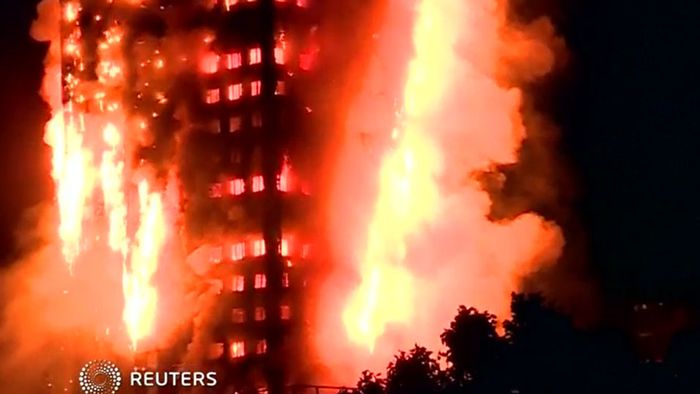 Viele Tote bei Hochhaus-Brand in London