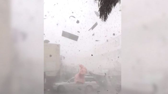 Angstschreie! Orkan peitscht durch Santa Barbara