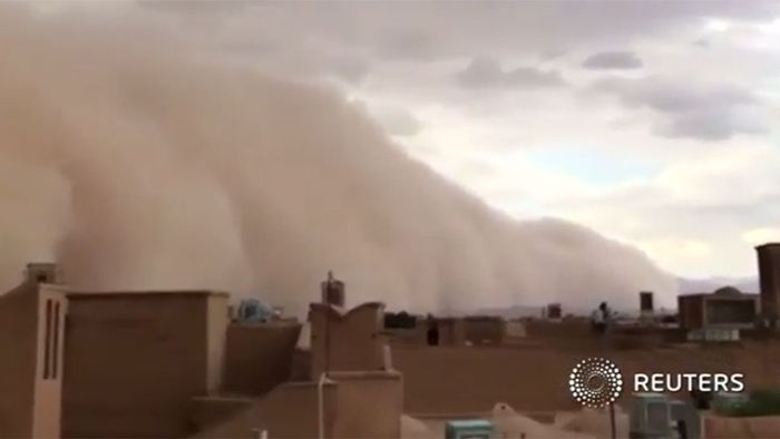 Sandsturm-Szenario wie im Horrorfilm