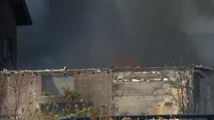 Dutzende Verletzte bei Großbrand in Siegburg und andere Folgen der Hitzewelle Dutzende Verletzte bei Großbrand in Siegburg und andere Folgen der Hitzewelle
