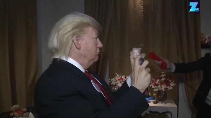 Donald Trump als Live-Figur bei Madame Tussauds in Berlin