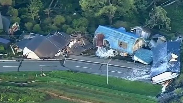 Wieder Japan: Schweres Erdbeben fordert Todesopfer Wieder Japan: Schweres Erdbeben fordert Todesopfer