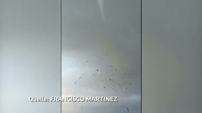 Tornados über Mittelmeerküste Tornados über Mittelmeerküste
