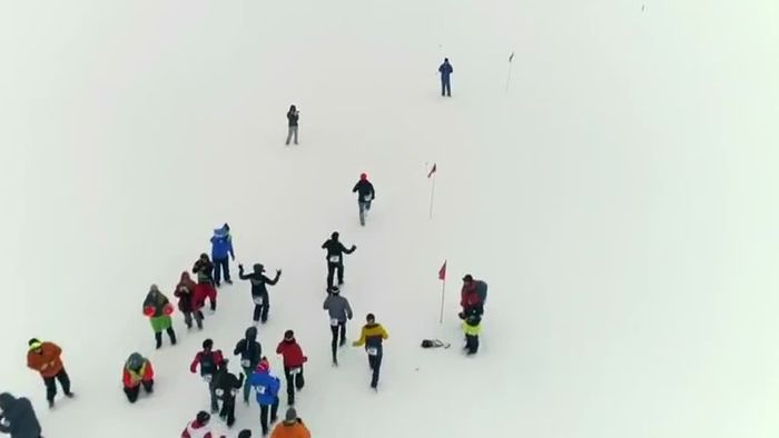 Marathon in der Antarktis bei eisigen Temperaturen