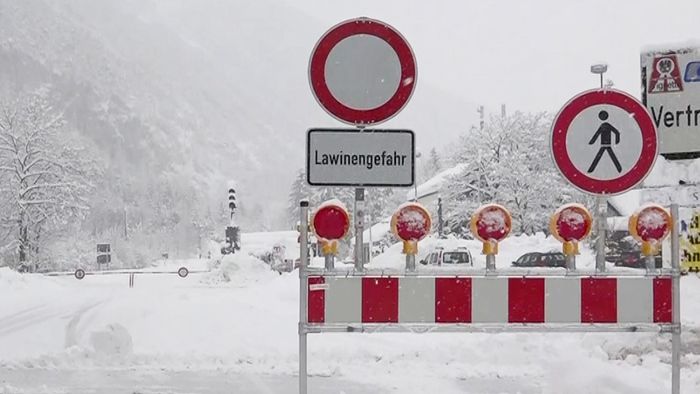 Der Wintereinbruch am ersten Januar-Wochenende sorgte für Schneechaos in den Alpen.