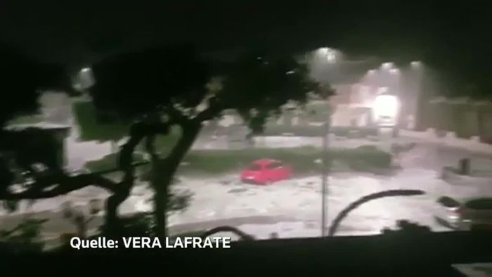 Italien: Hagelunwetter sucht Kleinstadt heim