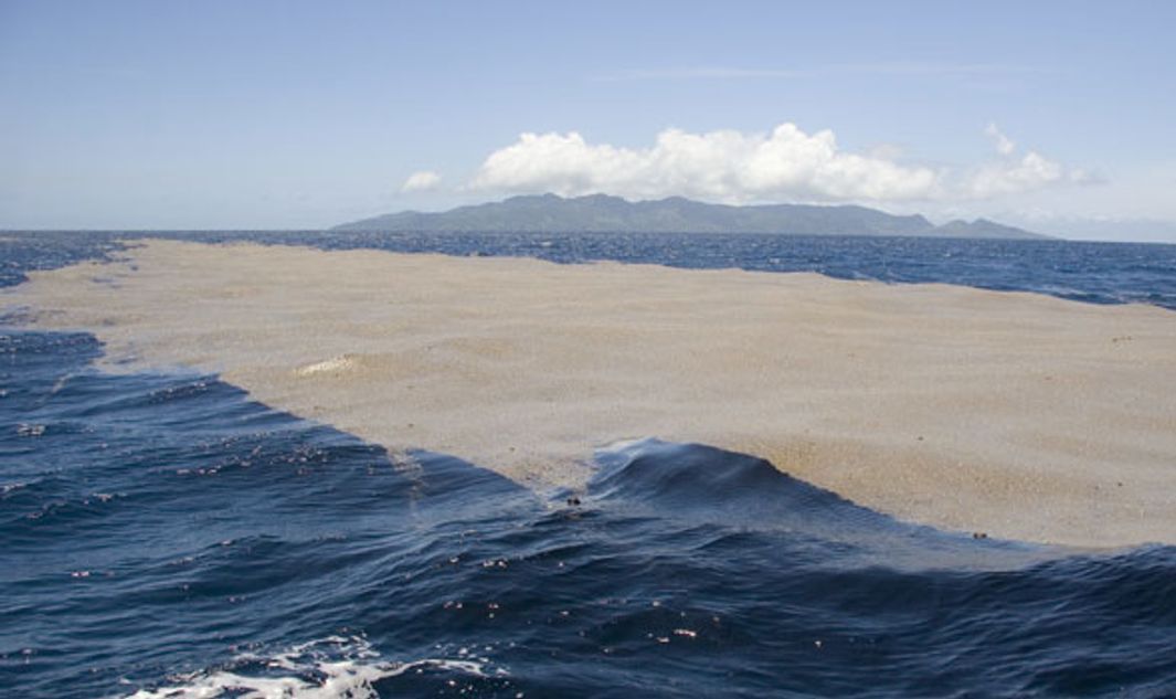 Riesiger Teppich Aus Vulkanstein Entdeckt Hoffnung Fur Great