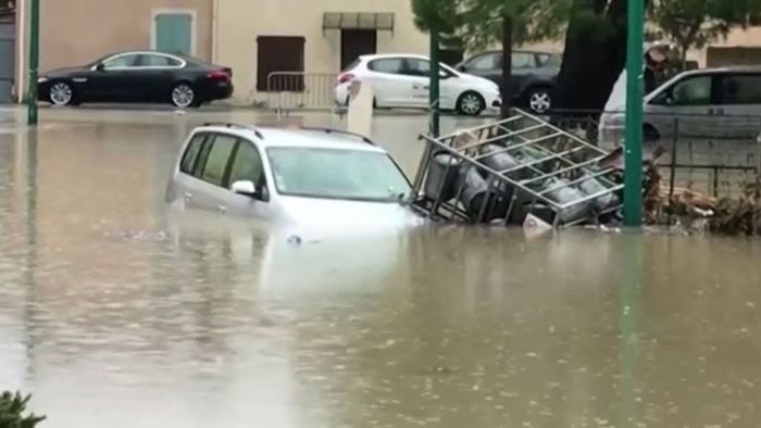 Mindestens zwei Tote! Hochwasser in Südfrankreich
