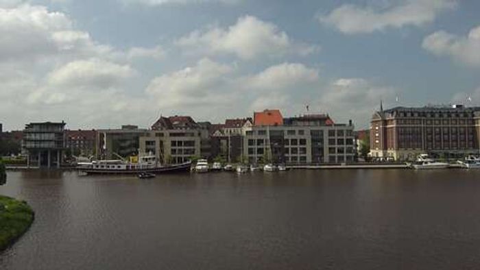 HD Live Webcam Emden - Delft - Alter Binnenhafen