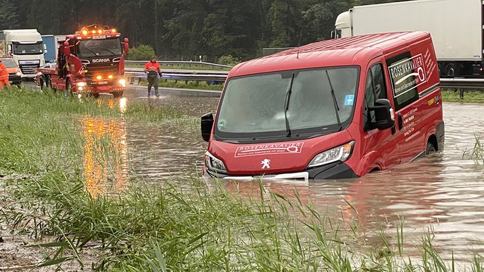 Hochwasser in Bayern: Regen-Monatssoll teils schon übertroffen