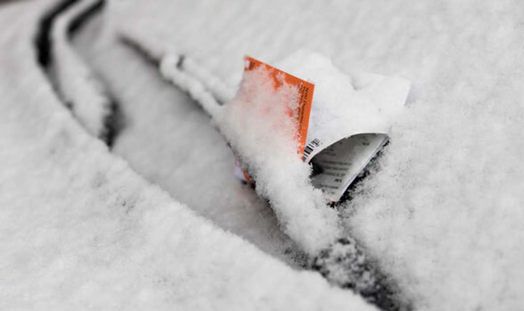 Bußgeld beim Autofahren im Winter: So teuer kann Schnee sein