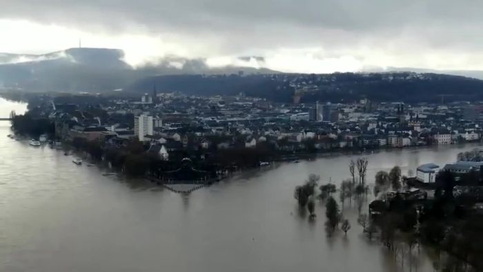 Überflutungen an Rhein und Mosel - Auch Köln betroffen