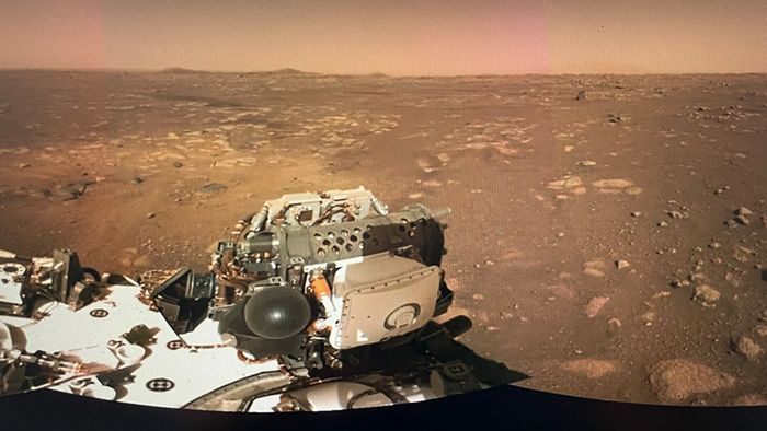 NASA begeistert: Neue Bilder und Geräusche vom Mars