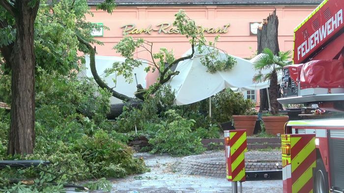 Am Montagabend und in der Nacht auf Dienstag gab es viele Unwetter in mehreren Regionen Deutschlands.