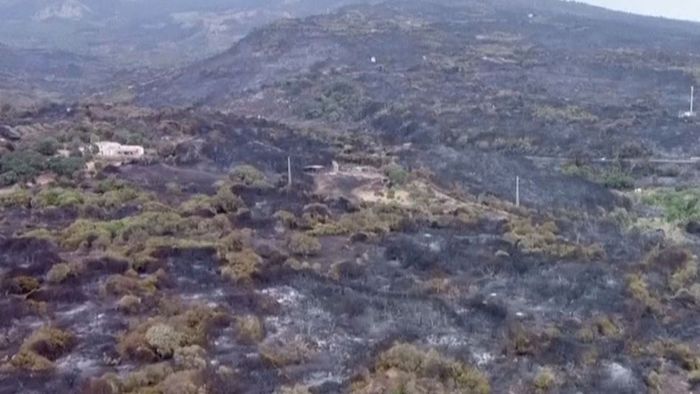 Drohnenvideo zeigt verheerende Feuerschäden auf Sardinien