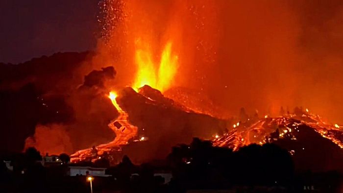 Vulkan auf La Palma ausgebrochen - Tausende müssen fliehen