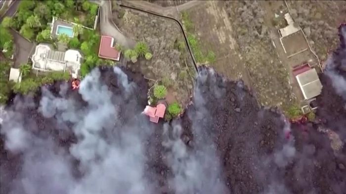 La Palma: Lava zerstört Existenzen - Touristen evakuiert