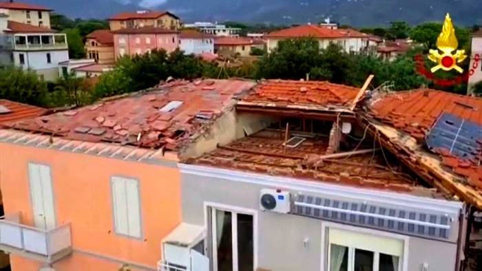 Sturm in der Toskana: Zwei Menschen von Bäumen erschlagen