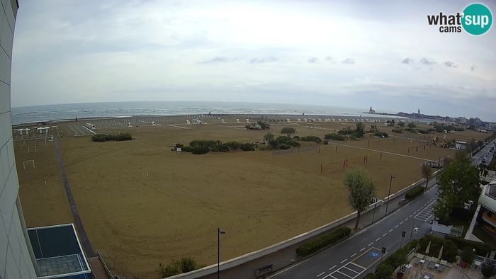 HD Live Webcam Caorle - Hotel Panoramic - Strand Levante - Italien