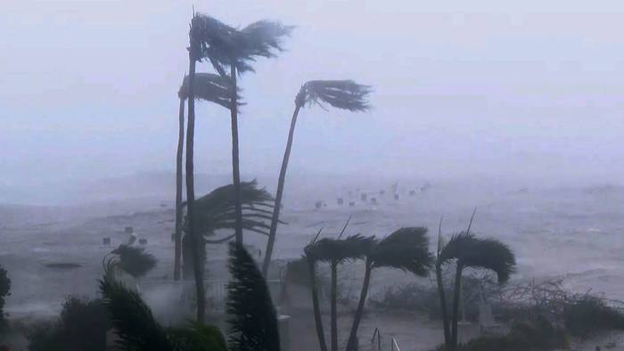 Hurrikan IAN trifft Florida mit voller Wucht
