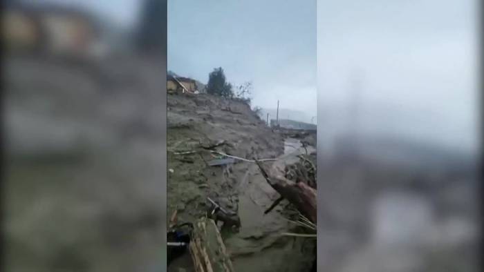 Schwere Schäden nach Erdrutsch in Italien