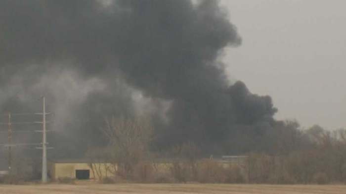 Unfall in Getreidefabrik: Feuer und Explosion führen zu Evakuierung in Iowa