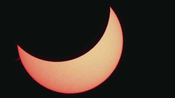 Ringförmig-total: Seltene "hybride" Sonnenfinsternis über Australien sichtbar