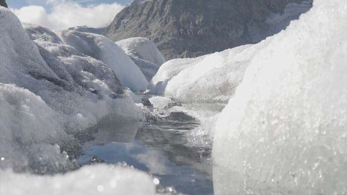 Schweiz: Gletscherschmelze - Zehn Prozent in nur zwei Jahren verschwunden