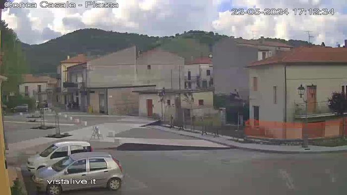 HD Live Webcam Conca Casale - Piazza