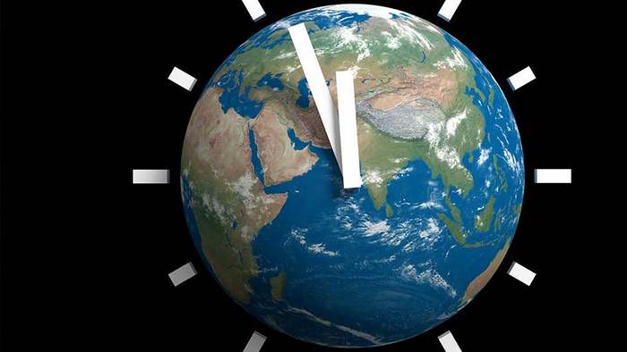 Erde dreht sich langsamer: Wenn der Klimawandel die Zeitmessung verändert