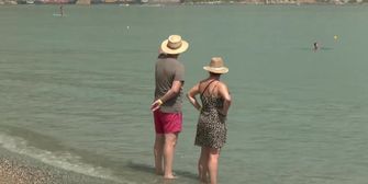 Dramatische Hitzewelle in Griechenland hält an - mehrere Todesfälle von Touristen