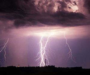 Heftige Gewitter und Starkregen bis in die Nacht zu Donnerstag