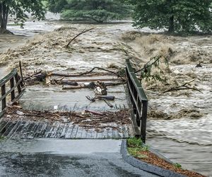 Wetter morgen am Samstag: Hier drohen bis 180 Liter Regen pro Quadratmeter!