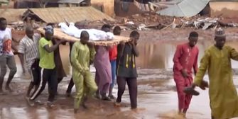 Fatale Flutkatastrophe: Bis zu 700 Tote in Nigeria befürchtet