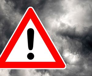 Ex-Hurrikan bringt Unwettertief: Heftige Gewitter, Starkregen und Überschwemmungsgefahr in Alpenregionen