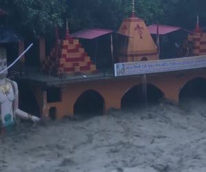 Schwere Überschwemmungen in Indiens Himalaya-Region