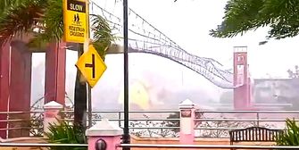 Orkanwinde verwandeln Hängebrücke in gefährliche Falle