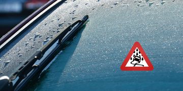 Nieselregen und Frost sorgen am Montag lokal für Glättegefahr.